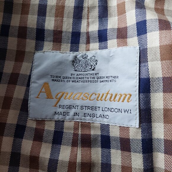 Aquascutum London Tan Trench Coat - Picture 5 of 13